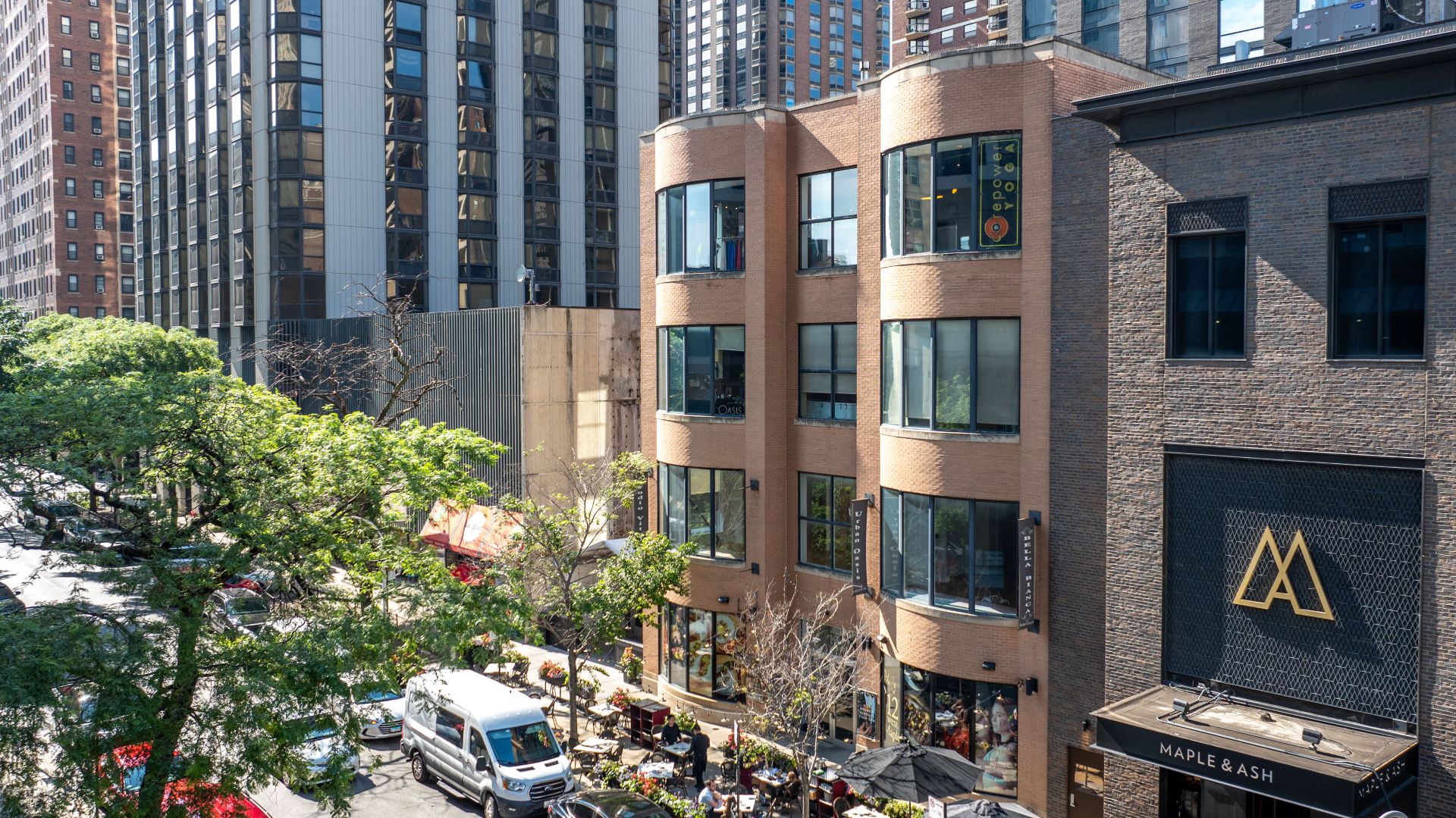 12-16-W-Maple-Street-11